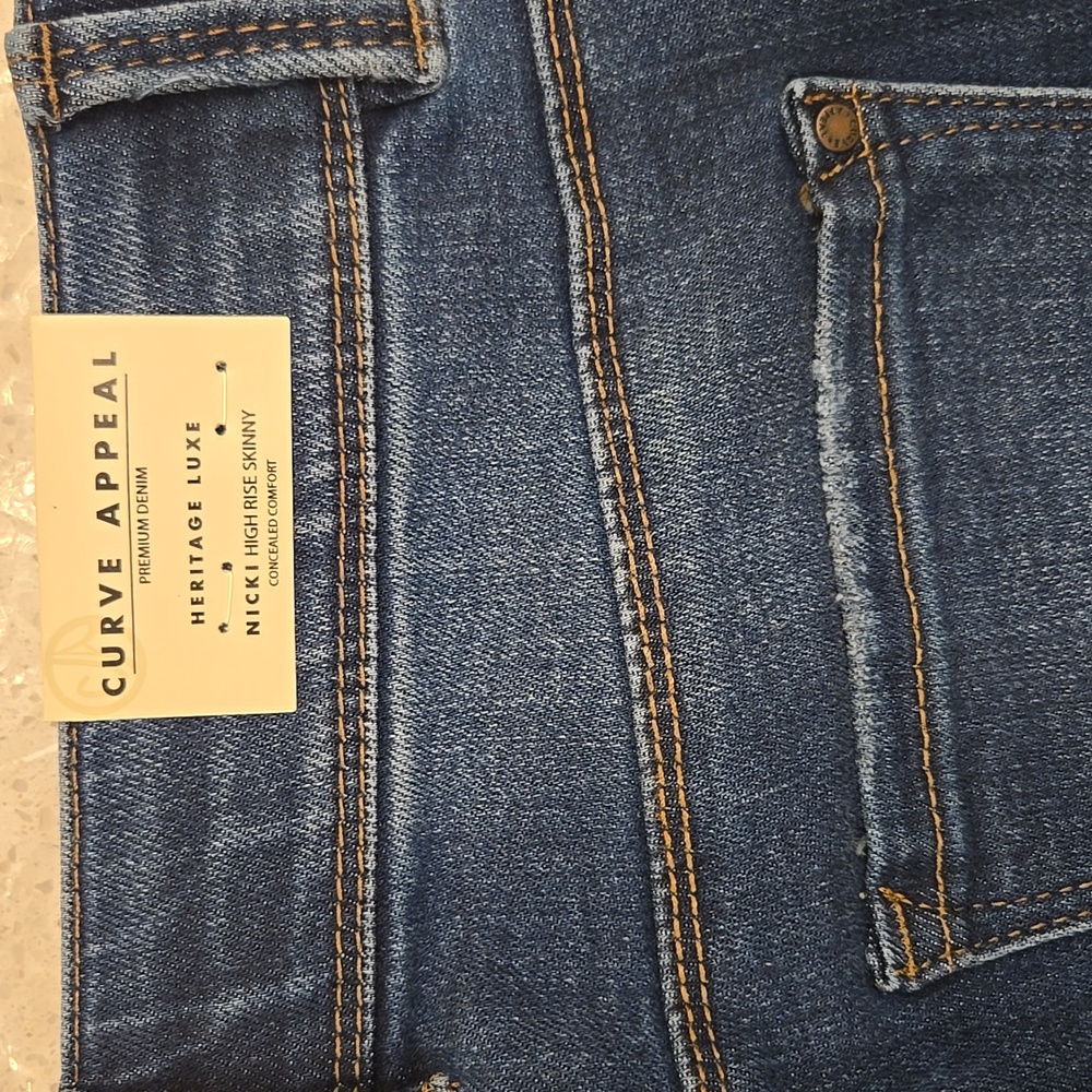 CURVE APPEAL High-Rise Skinny Jeans In :Union Wash New With Tags SZ:2 - Picture 7 of 8